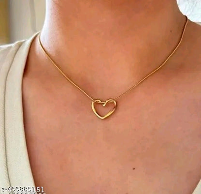 Trendy Pendants & Lockets