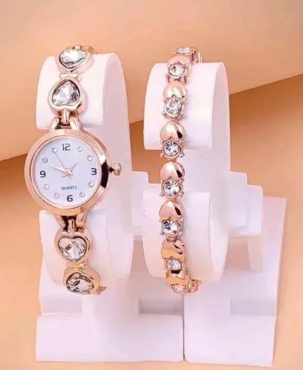 New women rosegold metal analog watch with breaclet combo